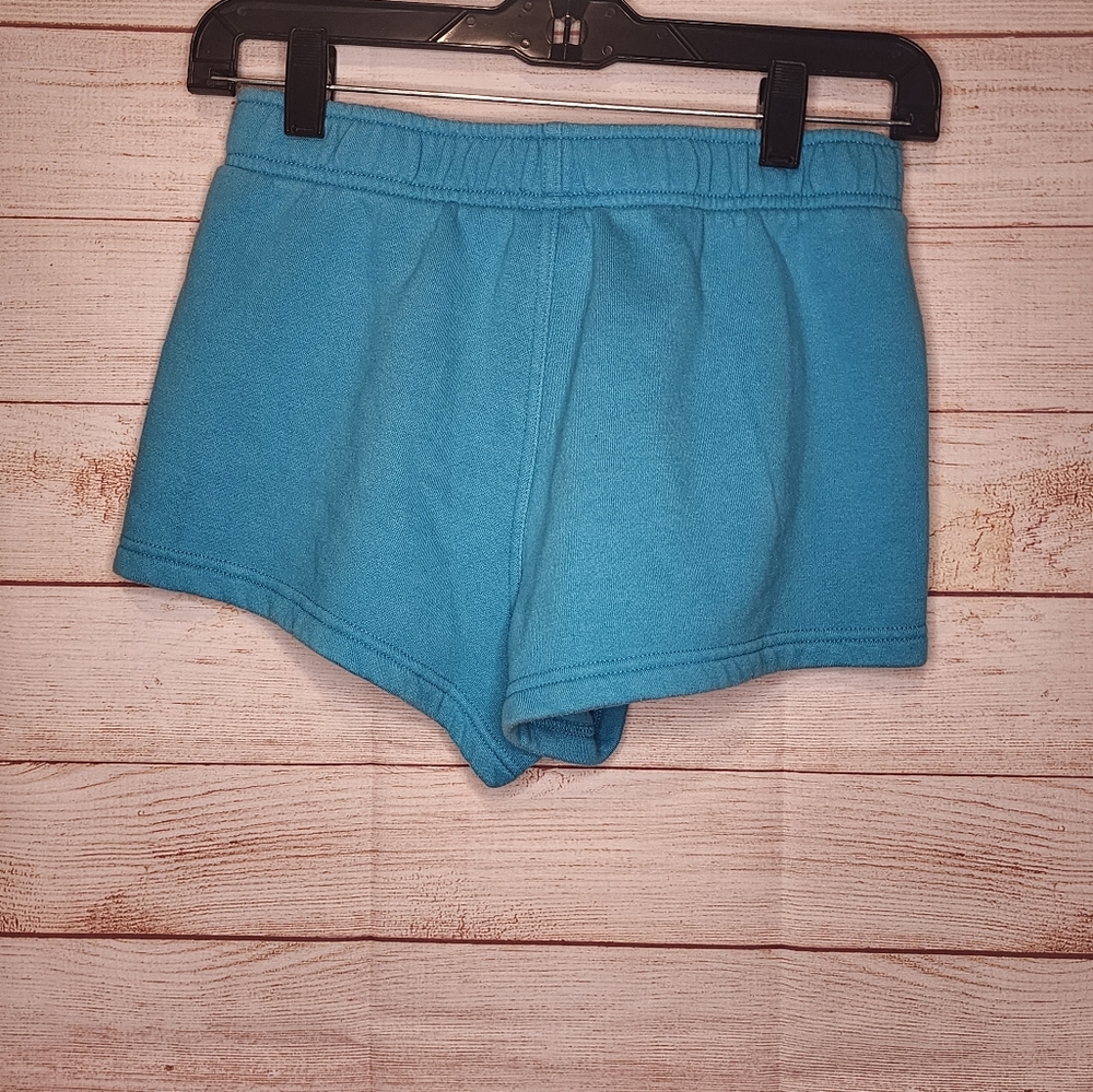 Blue Buttoned Shorts - Picture 2 of 9